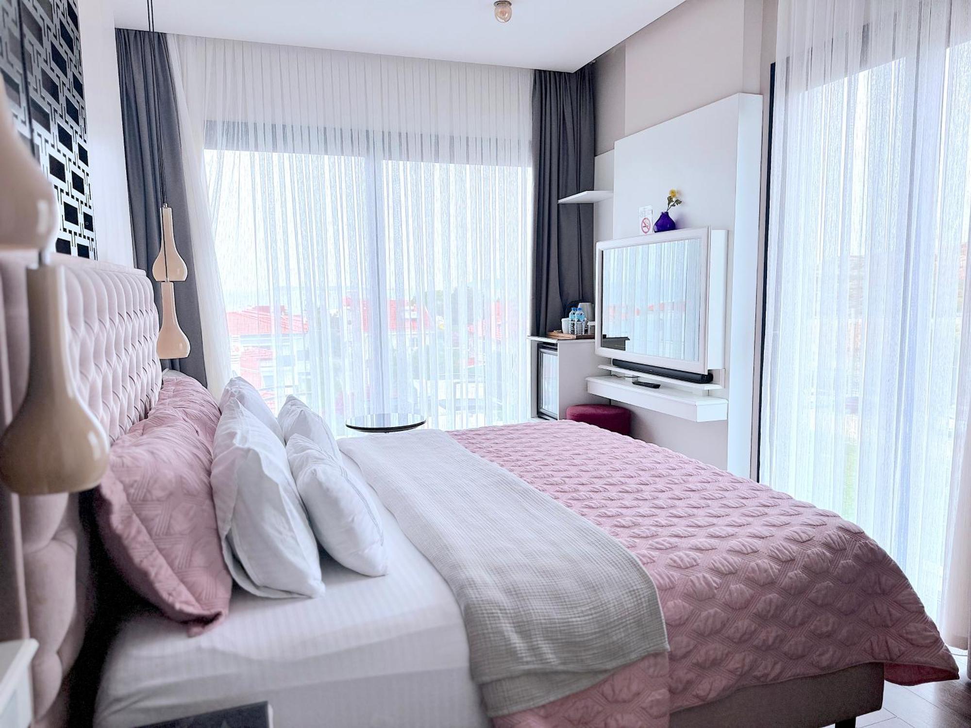 אורלה Ferush Boutique Hotel מראה חיצוני תמונה